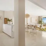 Apartmán Sea View Penthouse With 2 Pools And Nearby Estepona