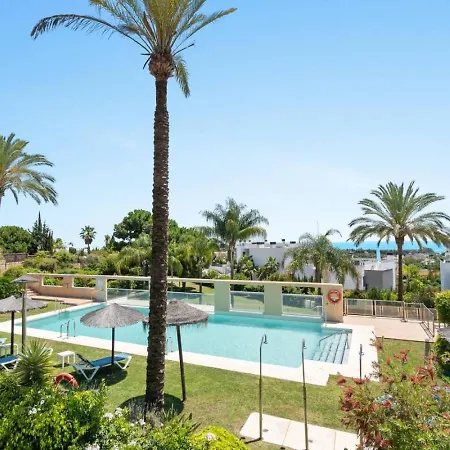 Sea View Penthouse With 2 Pools And Nearby