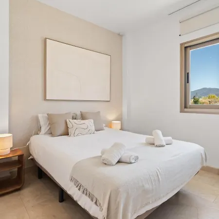 Apartmán Sea View Penthouse With 2 Pools And Nearby