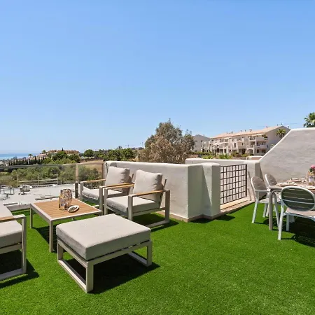Apartmán Sea View Penthouse With 2 Pools And Nearby *