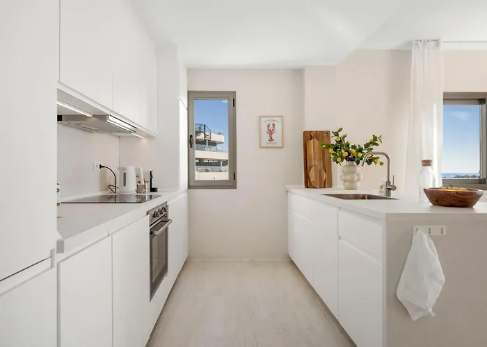 Apartment Sea View Penthouse With 2 Pools And Nearby Estepona